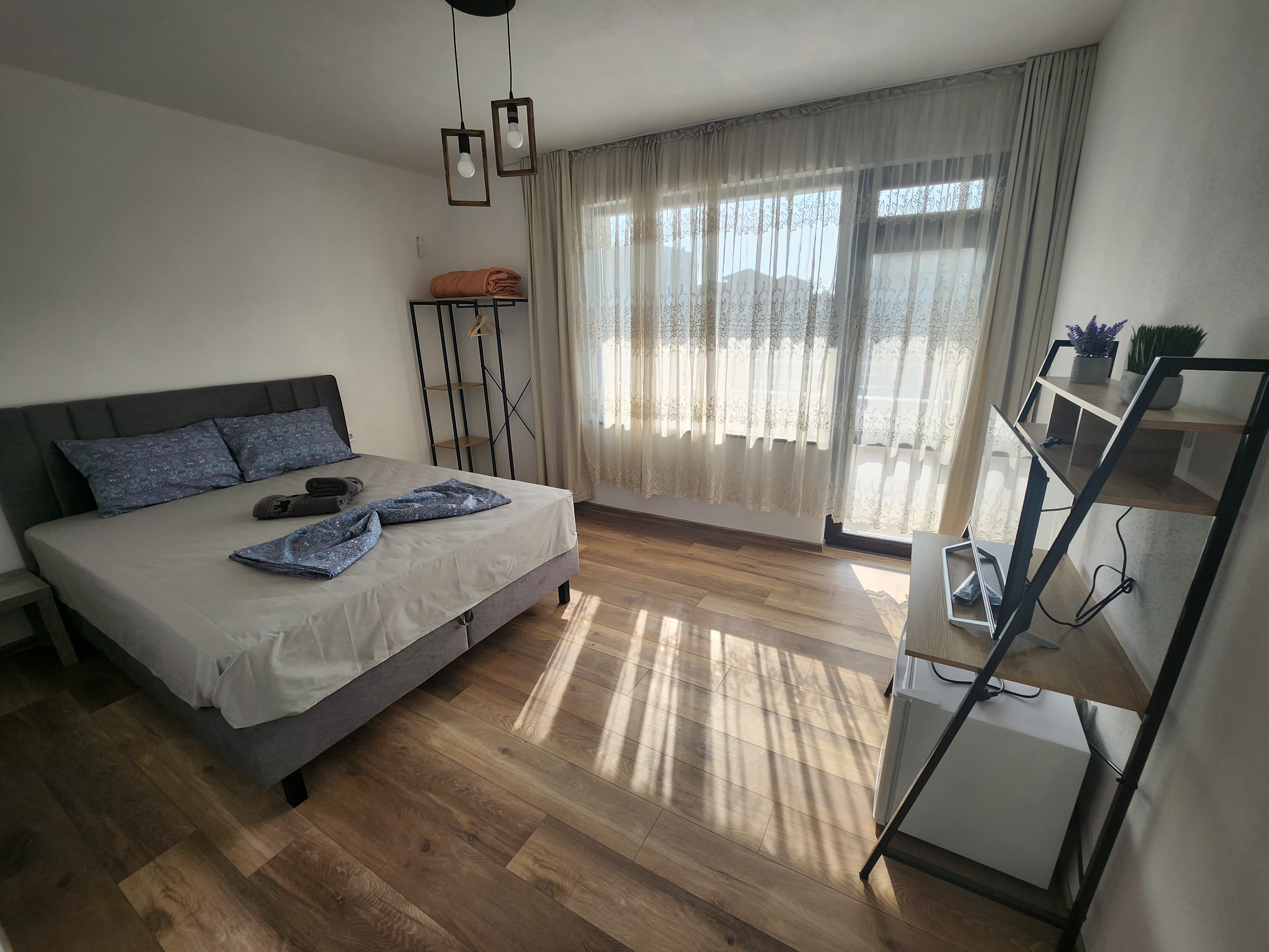 Стая 301 - снимка 1